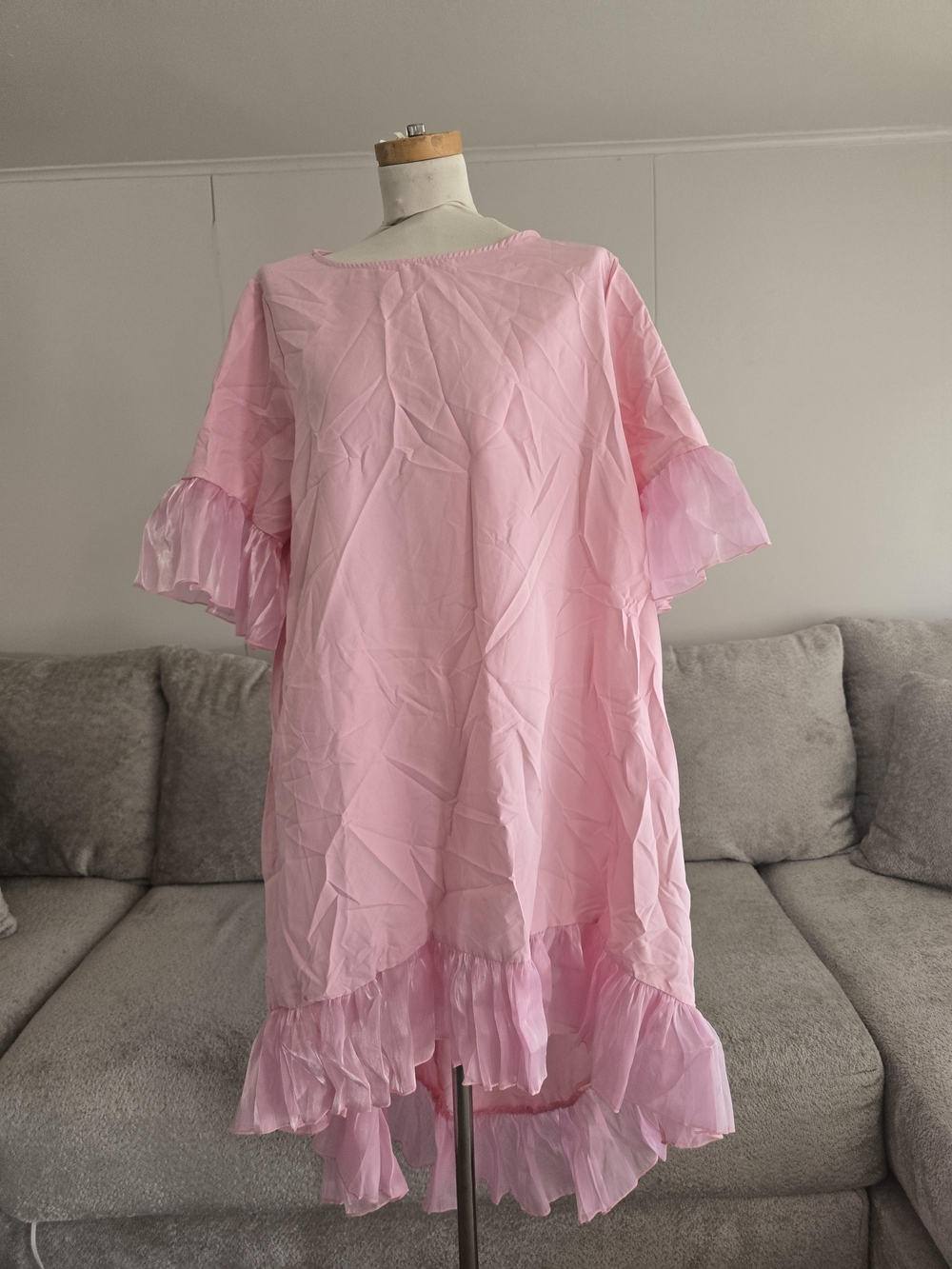 Light Pink Ruffle-Trim Casual Dress